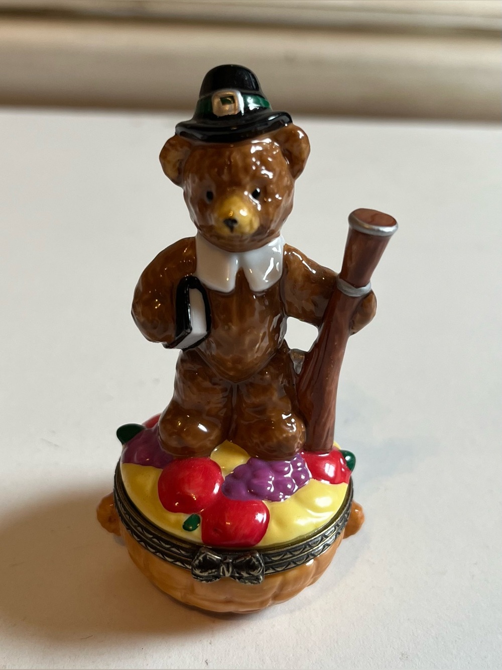Vintage Midwest Cannon Porcelain Teddy Bear November Trinket Box Thanksgiving